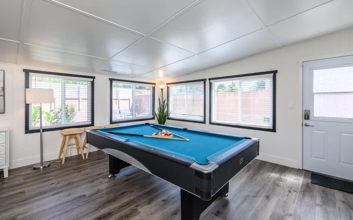 Spacious Disneyland 5 Bedroom 4 Bath House With Game Room อนาไฮม์ ภายนอก รูปภาพ